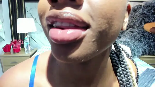 Niyirey1 online show from 06.17.26