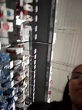 Snapshot of SheenaBrooke chatting on 10.29.25 SheenaBrooke online show from 10.29.25