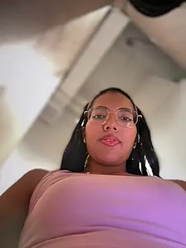 Snapshot of SheenaBrooke chatting on 03.02.26 SheenaBrooke online show from 03.02.26