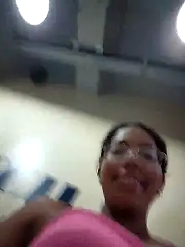 Snapshot of SheenaBrooke chatting on 03.05.26 SheenaBrooke online show from 03.05.26