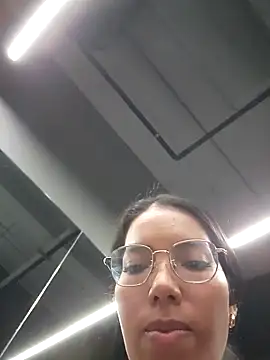 Snapshot of SheenaBrooke chatting on 03.16.26 SheenaBrooke online show from 03.16.26