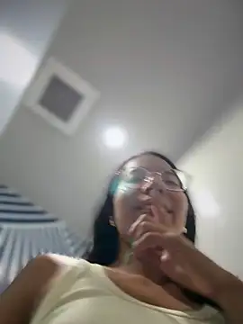 SheenaBrooke online show from 04.21.26