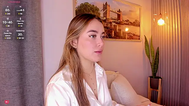 Assh lee  online show from 02.03.25