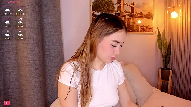 Assh lee  online show from 02.22.25