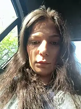 Anna Lewis online show from 04.28.26