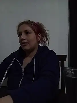 Snapshot of La_pauli_latina chatting on 06.30.26 La pauli latina online show from 06.30.26