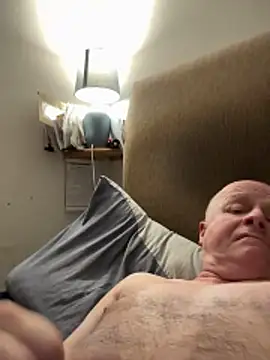 Snapshot of locallad88 chatting on 02.18.26 locallad88 online show from 02.18.26