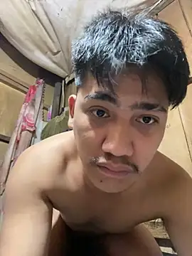 Snapshot of gaysucker6969 chatting on 01.16.26 gaysucker6969 online show from 01.16.26