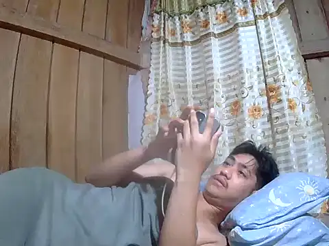 Snapshot of gaysucker6969 chatting on 02.10.26 gaysucker6969 online show from 02.10.26