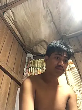 Snapshot of gaysucker6969 chatting on 02.18.26 gaysucker6969 online show from 02.18.26