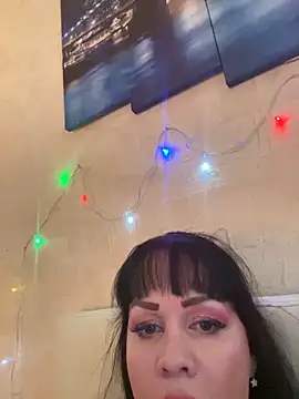 Lolaley2 online show from 03.14.25