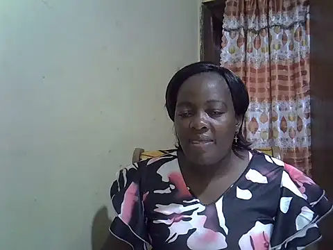 Snapshot of Ebonyceline chatting on 11.16.25 Ebonyceline online show from 11.16.25