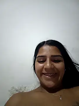 Snapshot of AnnRosse18 chatting on 12.12.24 AnnRosse18 online show from 12.12.24