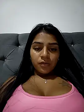 Snapshot of AnnRosse18 chatting on 01.02.25 AnnRosse18 online show from 01.02.25