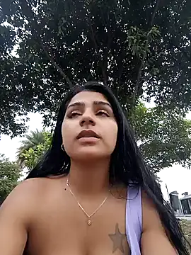 Snapshot of AnnRosse18 chatting on 01.24.25 AnnRosse18 online show from 01.24.25