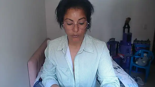 kateleyagrey online show from 07.28.26