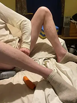 Snapshot of londonfuckwhore1 chatting on 03.02.26 londonfuckwhore1 online show from 03.02.26