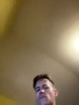 Snapshot of londonfuckwhore1 chatting on 03.21.26 londonfuckwhore1 online show from 03.21.26