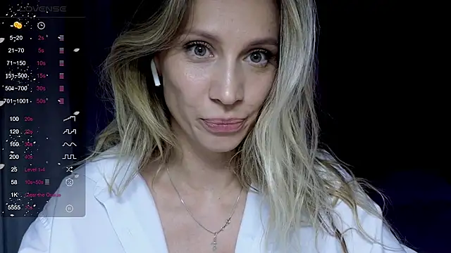 Alice Wonders online show from 05.15.26