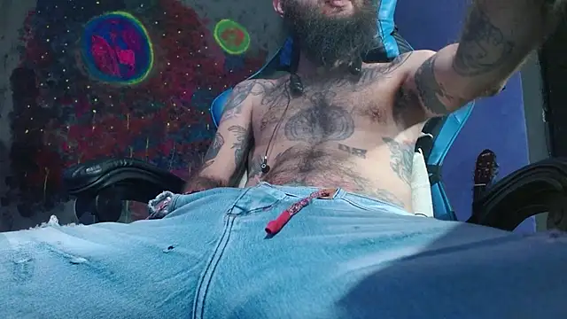 Snapshot of Tatted21xxx chatting on 01.30.25 Tatted21xxx online show from 01.30.25