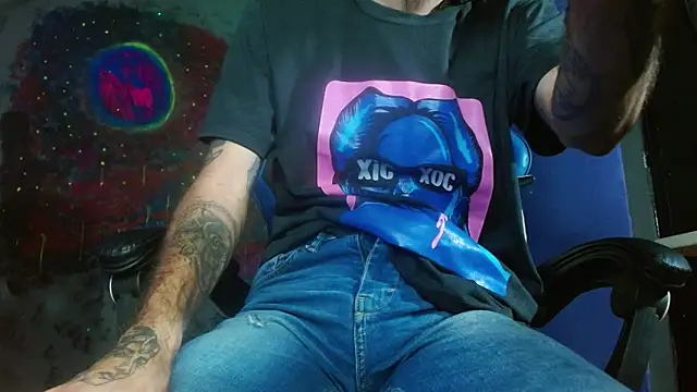 Snapshot of Tatted21xxx chatting on 02.19.25 Tatted21xxx online show from 02.19.25
