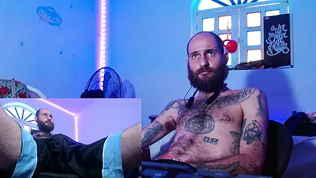 Snapshot of Tatted21xxx chatting on 09.30.25 Tatted21xxx online show from 09.30.25