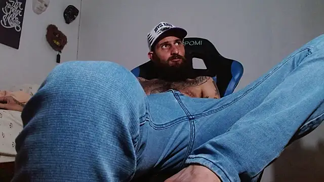 Snapshot of Tatted21xxx chatting on 04.20.26 Tatted21xxx online show from 04.20.26
