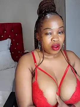 Snapshot of BoobQueenxx chatting on 01.26.25 BoobQueenxx online show from 01.26.25