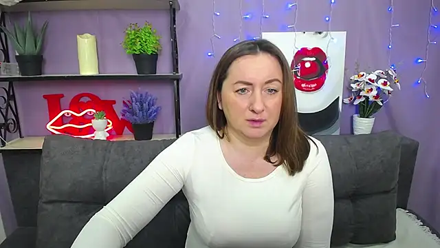 Abby Taylorr online show from 03.22.25