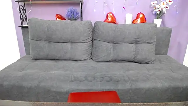 Snapshot of BlondyLeeBest chatting on 03.08.25 BlondyLeeBest online show from 03.08.25