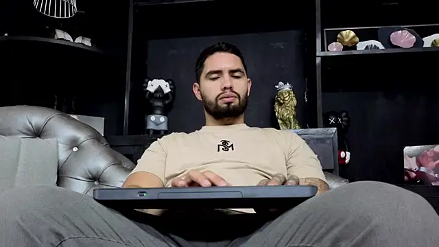 matteosantos online show from 12.18.25