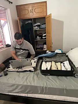 Snapshot of matteosantos chatting on 02.08.26 matteosantos online show from 02.08.26