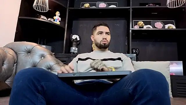 Snapshot of matteosantos chatting on 03.05.26 matteosantos online show from 03.05.26