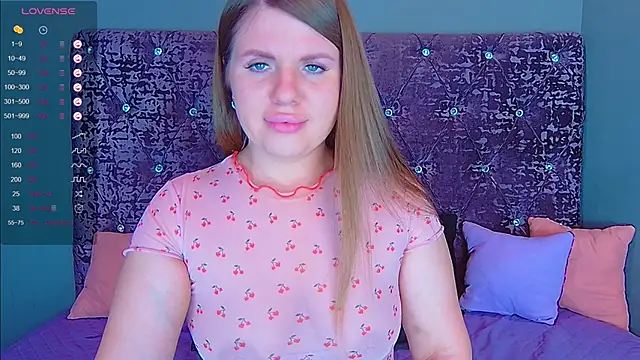 NoraBigAss online show from 03.13.25