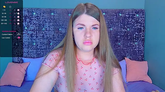 NoraBigAss online show from 03.21.25