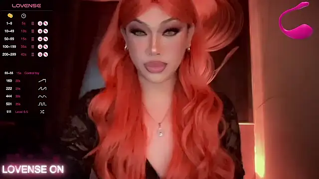 Snapshot of madam_agnes1 chatting on 12.14.25 madam agnes1 online show from 12.14.25