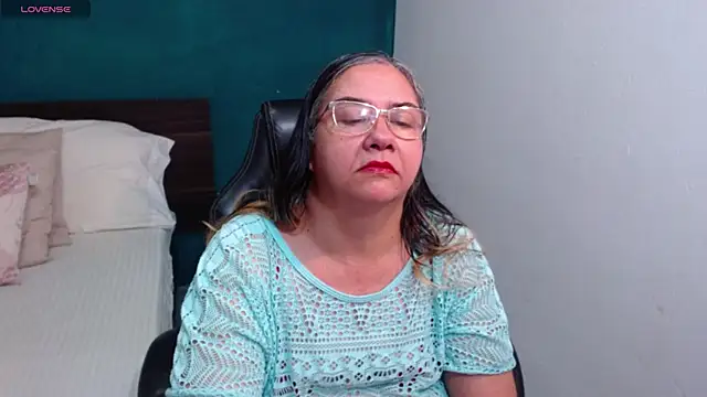 scaelettdubois online show from 01.18.26