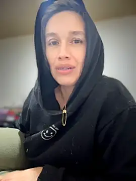 Snapshot of sexymarilyncolombia chatting on 05.17.26 sexymarilyncolombia online show from 05.17.26