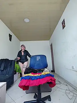 Snapshot of sexymarilyncolombia chatting on 05.23.26 sexymarilyncolombia online show from 05.23.26
