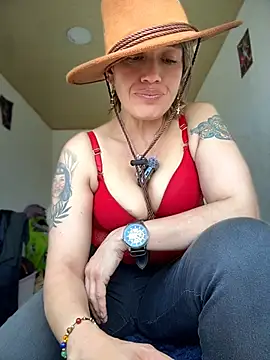 Snapshot of sexymarilyncolombia chatting on 05.24.26 sexymarilyncolombia online show from 05.24.26