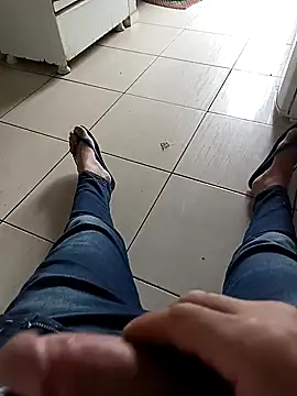 Snapshot of io380 chatting on 12.18.24 io380 online show from 12.18.24