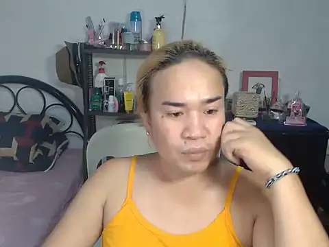 Snapshot of Bigdirtynipples chatting on 11.22.25 Bigdirtynipples online show from 11.22.25