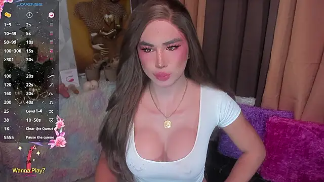Snapshot of SexGoddess_Celine chatting on 12.03.24 SexGoddess Celine online show from 12.03.24