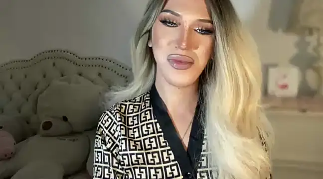 Ts glamxxxx online show from 03.05.25