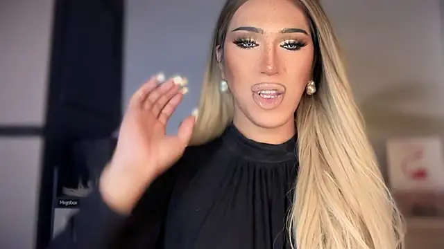 Ts glamxxxx online show from 01.11.26