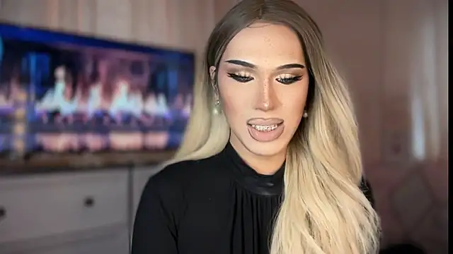Ts glamxxxx online show from 04.29.26