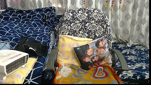 sexyrihana1 online show from 12.31.24