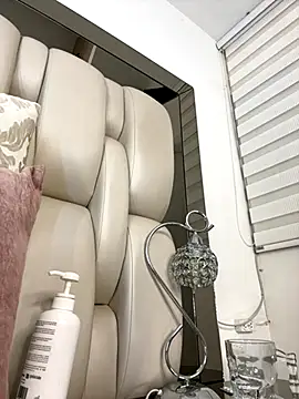 ALISSON FOXXX1 online show from 10.26.25