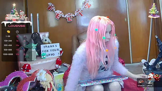 Snapshot of Skinygirl chatting on 01.03.25 Skinygirl online show from 01.03.25