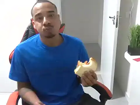 Juninho10c online show from 11.14.25